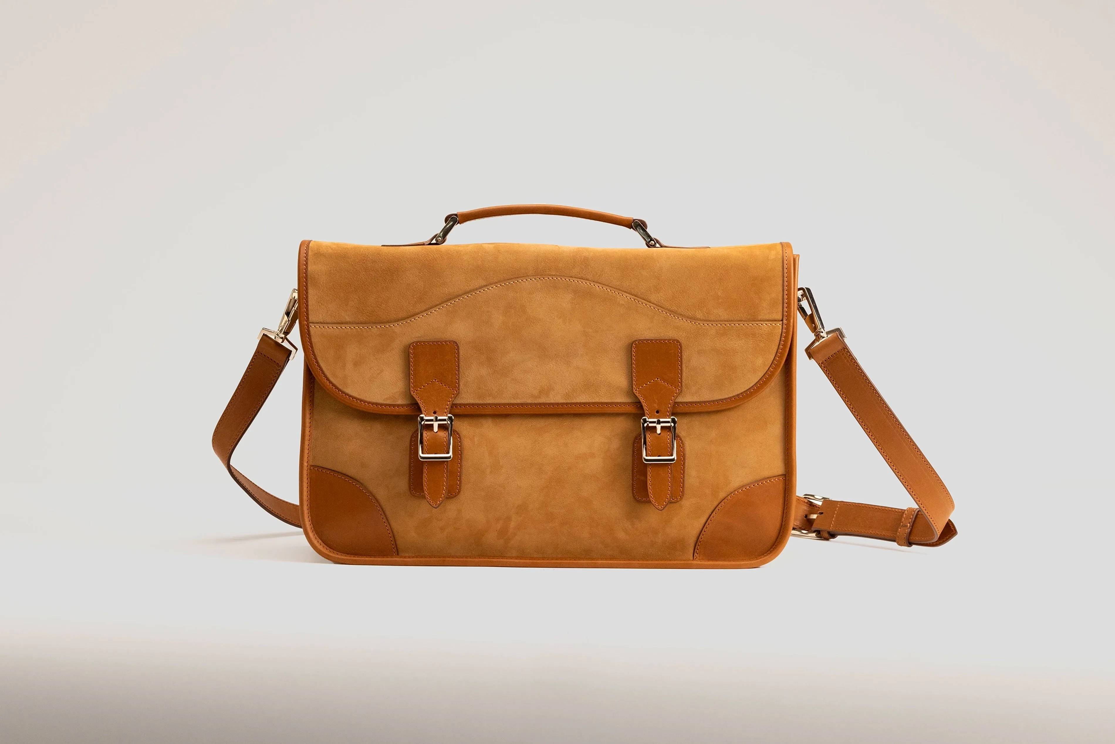 Messenger Bag - Nubuck Camel