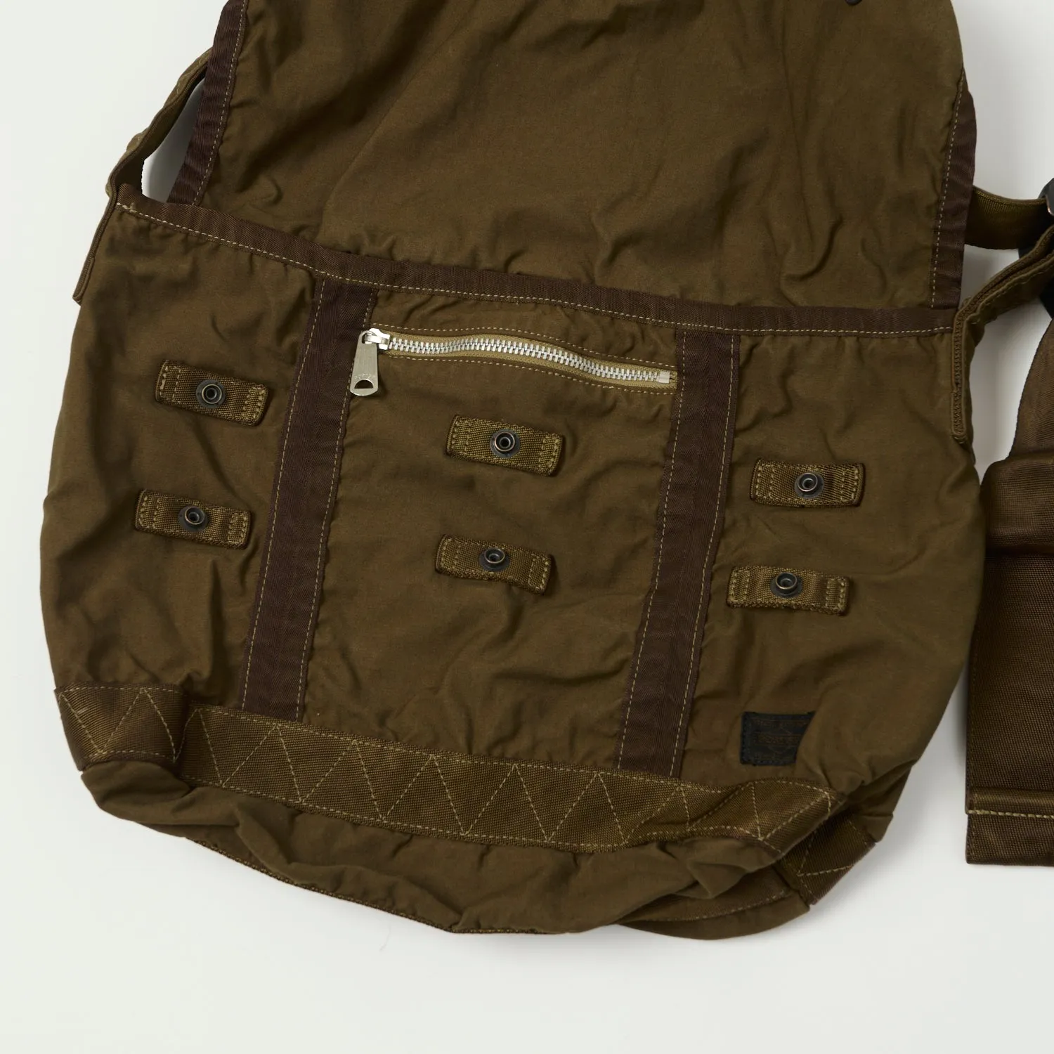 Porter-Yoshida & Co. Medium Crag Messenger Bag - Coyote