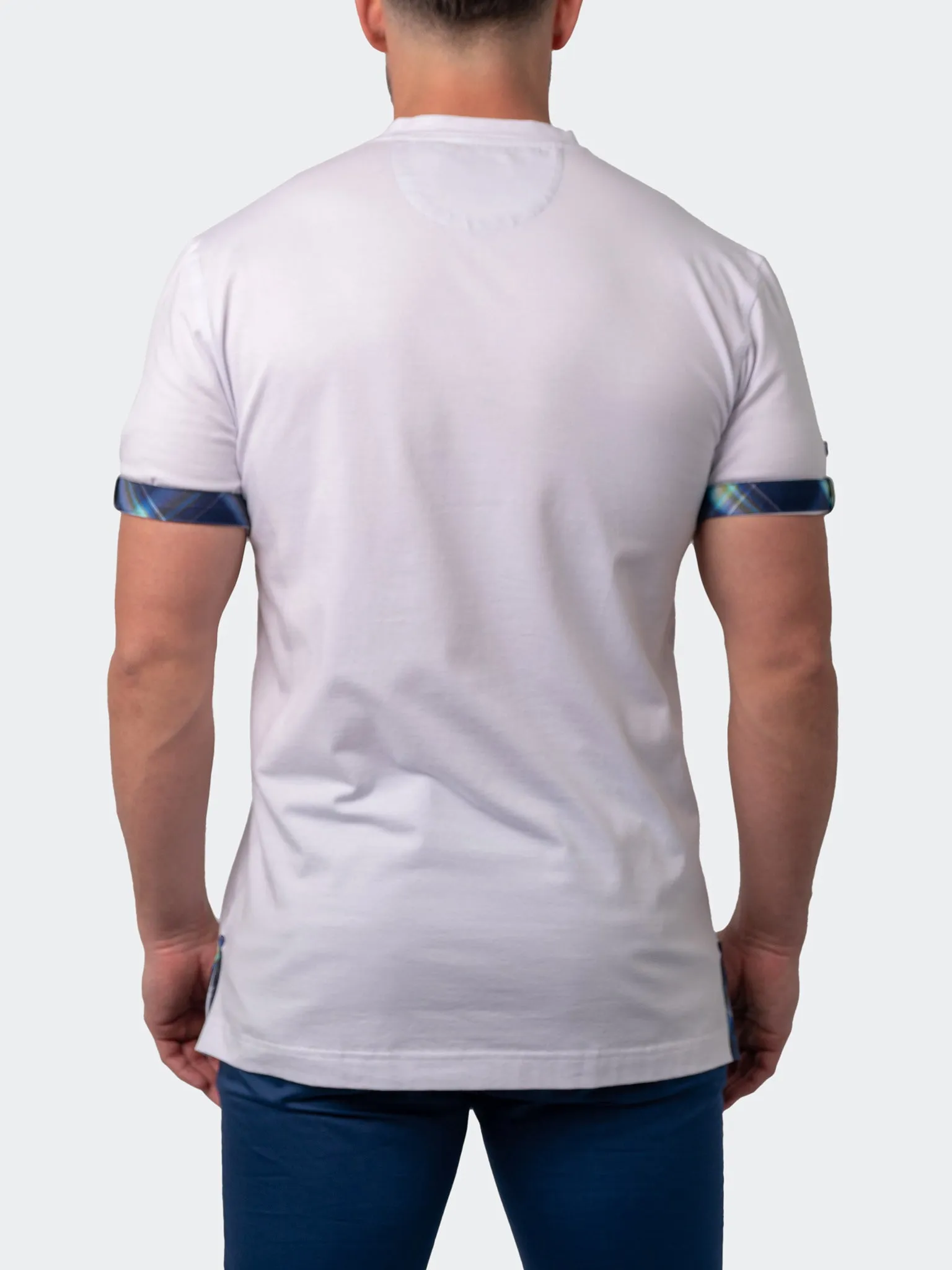 V-Neck Vivaldisolidbeach White